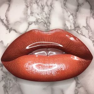 Huda Beauty lip set | Trendsetter and Snobby